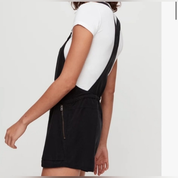 Aritzia Wilfred Free Beatriz Overall Romper - Picture 2 of 11